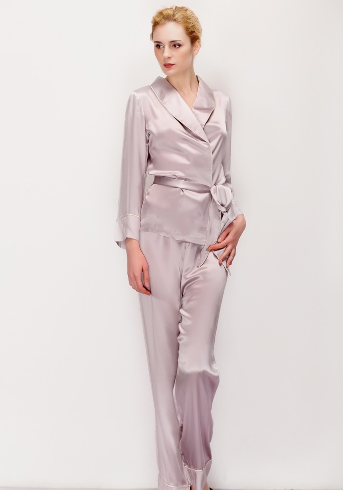 {NEWS FASHION SEXY} Silk Pajamas 3 2547 Newlyweds 