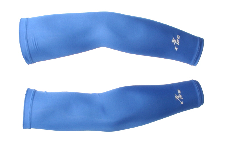 blue arm sleeves