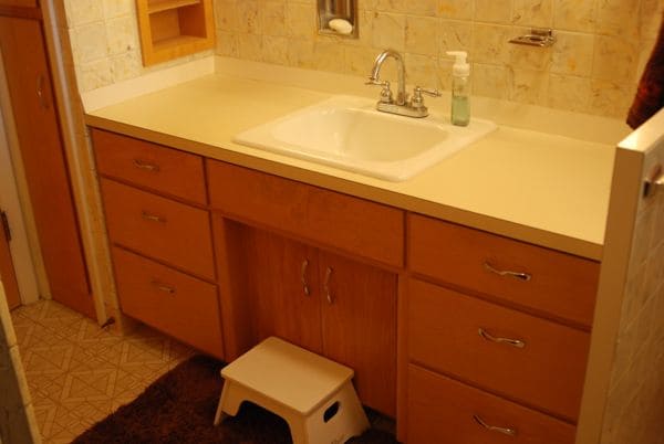 Qoo10 Bringing The Best To You - How To Paint Old Bathroom Countertops